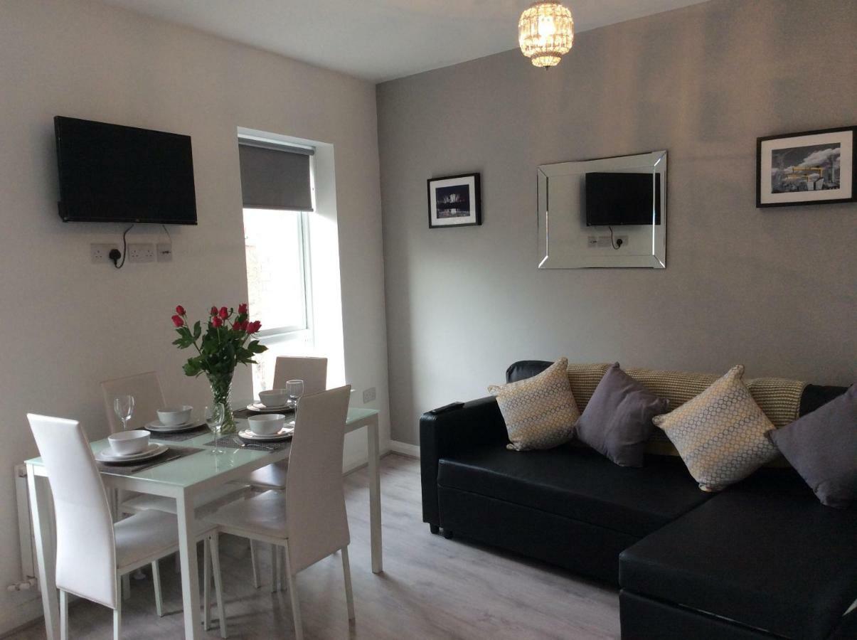 Rooftop Apartments Belfast Esterno foto