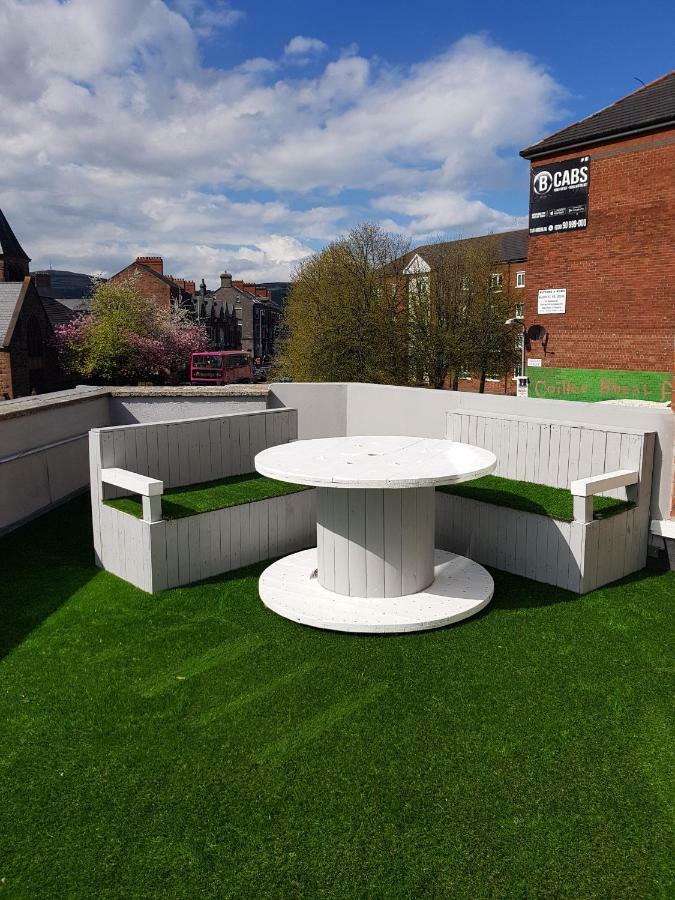 Rooftop Apartments Belfast Esterno foto